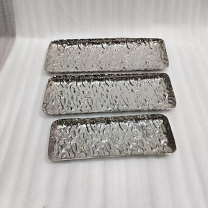 Elegant Aluminum Serving <b>Tray</b> With <b>Mirror</b> Finish For Luxury Hotel Restaurant And Catering Presentation - Product Image 1