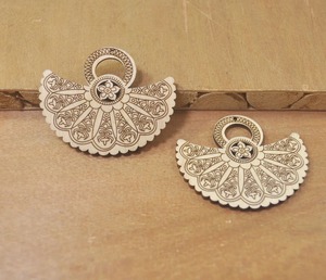 Wooden Floral Earrings Hand Carved Decorative Pendant Craft Supply - Product Image 5