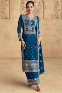 Derniers vêtements traditionnels indiens et pakistanais Salwar Kameez pour femmes pour les fêtes et les festivals Lehenga Choli Design - Product Image 2