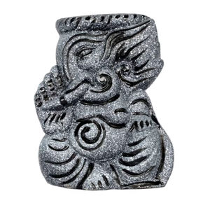 Jarrón de Mesa y Ídolo Decorativo de Arcilla Hecho a Mano con Diseño Art Deco del Dios Ganesha para Bodas, Cumpleaños y Diwali (Diseño Vertical) - Product Image 1