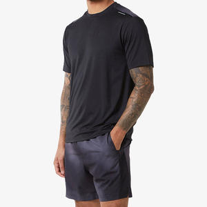 Conjunto de Camiseta y Pantalones Cortos de Playa para Hombre, Estilo Hip Hop, de Alta Calidad, Precio Competitivo al por Mayor para Ropa de Verano, Directo de Fábrica - Product Image 1