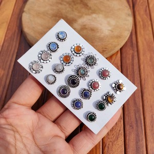 ต่างหูห่วงบางทังสเตนดีไซน์หรูหราไม่ซ้ำใครสำหรับผู้หญิง เครื่องประดับน้ำหนักเบา ป้องกันการแพ้ เหมาะสำหรับใช้ในออฟฟิศ ลำลอง และงานปาร์ตี้ - Product Image 4