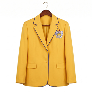 Blazer bleu à revers cranté avec garniture dorée, fermeture à bouton unique, coupe décontractée, manches longues, en polyester non tissé écologique - Product Image 4
