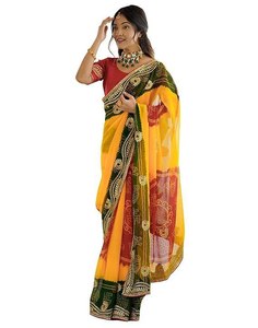 Sari de Diseño Georgette Mill Print con Bordado Intenso y Blusa Bordada de Seda Mono para un Atuendo Festivo Elegante - Product Image 5