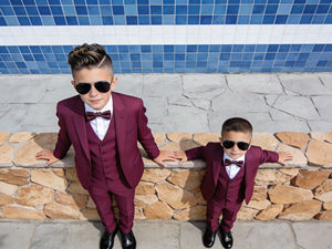 Ensemble de costume formel 3 pièces gris clair pour garçons avec gilet et nœud papillon – Tenue de smoking pour enfants pour mariage et fête - Product Image 3