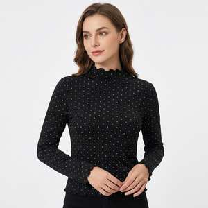 Chemisier décontracté en maille à pois noirs, col rond, manches raglan, coupe ample, respirant, pour femme, idéal au quotidien, pour adolescentes, l'école, les fêtes et la famille - Product Image 3