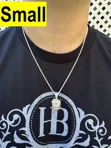 Collar de Plata de Ley 925 de Lujo con Colgante de Cabeza de Medusa Chapado en Oro de 18K, Diseño de Mitología con Pelo de Serpiente y Moissanita - Product Image 2