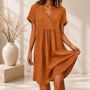 Robe trapèze décontractée d'été en coton 100% avec col en V et manches bouffantes, taille naturelle, silhouette fourreau, couleur unie, tissu respirant - Product Image 4