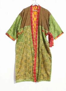 Nouveauté Robe Kimono en soie Robe de chambre Kimono vintage Robe de mariée Boho Kimono vêtements de détente - Product Image 3