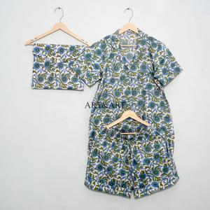Conjunto de Pijama de Verano Ligero de Manga Corta para Mujer, Hecho a Mano con Algodón, con Cuello y Estampado Floral, Elegante y Suave para el Día a Día - Product Image 4