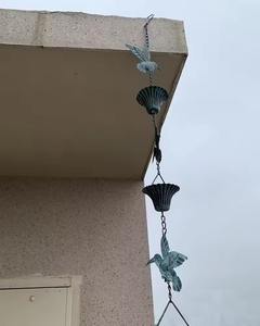 Cadena de diseño elegante y calidad garantizada que combina la modernidad y la eternidad, convierte la lluvia intensa en una exhibición organizada y hermosa. - Product Image 2