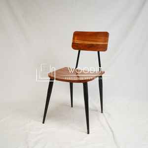 เฟอร์นิเจอร์ร้านอาหารหรูหราทันสมัยสั่งทำขายส่ง ขาเหล็กแข็งแรงและพนักพิงไม้ คุณภาพสูง - Product Image 4