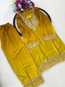 Ensemble indien pakistanais en velours jaune, kurta brodée de miroirs, palazzo, robe traditionnelle pour mariage et festival - Product Image 6
