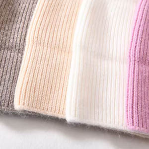 Econex Sports Low Price Plain Knitted Embroidery Logo Pom Beanie Hat 100% Acrylic Street Style Unisex Wholesale Custom Label - Product Image 5