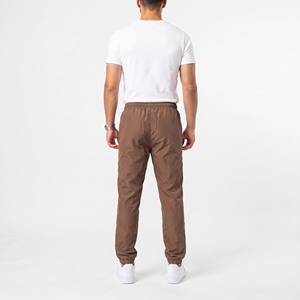 Pantalones de senderismo a prueba de viento con estampado de letras marrones para hombre, pantalones deportivos informales con cintura elástica, pantalones de nailon con diseño estampado de "Step By Step" para hombre - Product Image 2