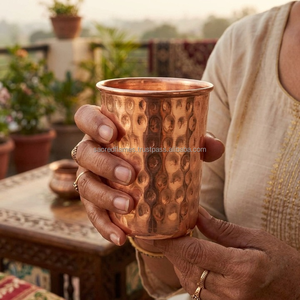 Verre à boire artisanal martelé en cuivre pur, tasse ayurvédique pour la santé, verre à eau, vaisselle de restaurant, vente en gros - Product Image 3
