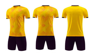 Uniforme de Fútbol Personalizado de Alta Calidad con Nombre de Equipo Sublimado, OEM, 100% Poliéster, Transpirable, Absorbe la Humedad, Secado Rápido - Product Image 3