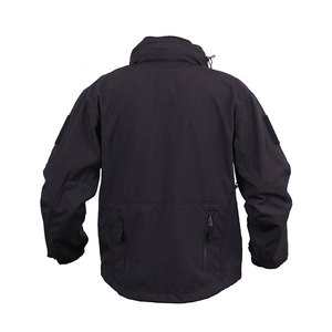 เสื้อแจ็คเก็ตผู้ชายแบบมีฉนวนกันความร้อน ผ้า softshell กันน้ำ ด้านนอกบุด้วยผ้า soft thermal ให้ความอบอุ่น ยืดหยุ่นได้ กระชับรูปร่าง เหมาะสำหรับการเดินป่า - Product Image 2
