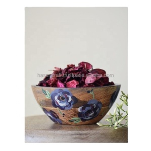 Ensemble de bols en bois d'acacia imprimés uniques et faits à la main saladier à frites pour la maison hôtel restaurant - Product Image 1