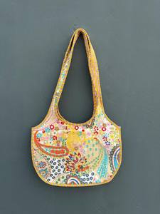 Sac fourre-tout en coton matelassé, imprimé jungle, style bohème - Product Image 4