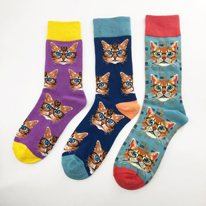 Unisex Jacquard Gestrickte Katzen-Crew-Socken Tiermuster Neuartige Freizeitsocken Geringe Mindestbestellmenge Individuell Bedruckte Weiche Baumwollmischung Crew-Socken - Product Image 1