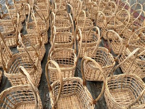 Modern Home Decor High Quality <b>Plastic</b> Rattan Fruit Storage <b>Basket</b> with Serving Tray for Wedding and Kitchen Use - Product Image 5