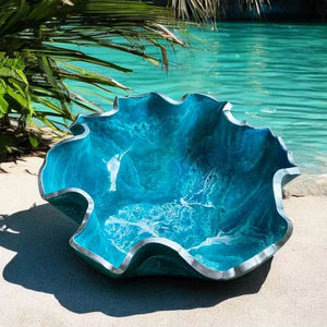 Petite coupelle décorative en résine époxy bleue, design géode, faite à la main - Product Image 1