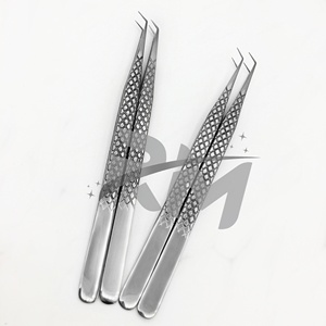 Juego de Pinzas para Extensión de Pestañas RMI Diamond Grip Volume, Punta Puntiaguda de Acero Inoxidable de Alta Calidad para Uso en Extensión de Pestañas - Product Image 2