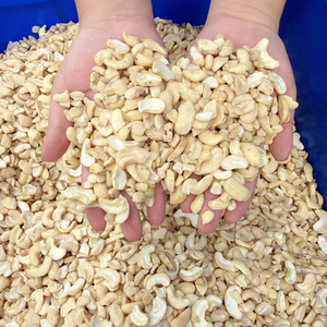 Best Price Santigo Cashew <b>Nuts</b> Kaju Broken Kaju In Bulk <b>Kernel</b> Cashew <b>Nuts</b> Private Label Packaging - Product Image 1