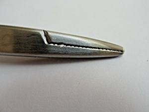 ที่จับเข็มสีเงิน รุ่นยอดนิยม อุปกรณ์การแพทย์ ที่จับเข็มผ่าตัดแบบ Mayo Hegar - Product Image 3