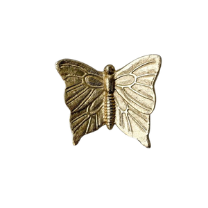 Escultura Moderna de Pareja Abrazándose dentro de un Anillo de Corazón de Madera, Figura Decorativa de Aluminio Hecha a Mano, Escultura Humana para el Hogar - Product Image 6