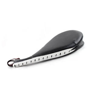 Almohadillas de boxeo dobles duraderas de cuero - Resistentes y protectoras - Product Image 2