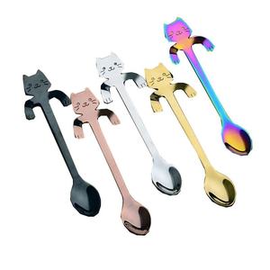 Best Selling Vintage Stainless Steel Cutlery Set with Classic Design Elegant Tableware Collection - Product Image 1