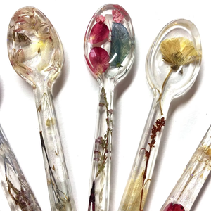 Classic Manufacturer Resin Salad Server Indian Exporter Resin Fork Spoon Flatware Set for Home and Kitchen Use Customized Size - Product Image 1