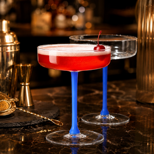 Verres à cocktail colorés en borosilicate faits à la main de 160 ml, sans plomb, coupe Martini, verrerie de bar réutilisable en gros - Product Image 6
