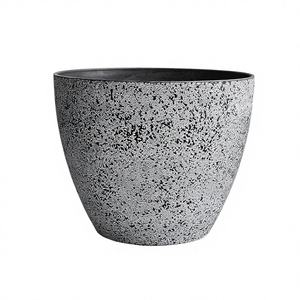 Florero de metal gris oscuro de lujo Nuevo jarrón decorativo para todas las estaciones Floreros multiusos - Product Image 1