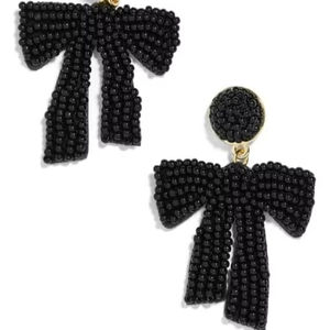 Pendientes bohemios vintage negros personalizados con cristales brillantes y cuentas coloridas, pendientes circulares de bronce para mujer de la India. - Product Image 1