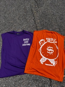 Débardeur Homme Personnalisé Premium avec Logo Imprimé 'Hustle Over Everything', Coupe Ample Décontractée, Fourniture Directe, Style Streetwear - Product Image 3