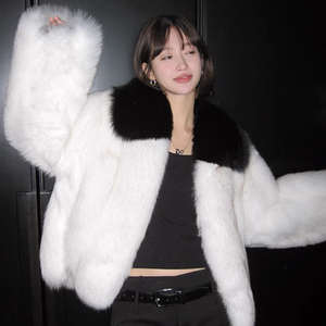 เสื้อโค้ทผู้หญิงสไตล์วินเทจสุดหรูจาก Nesta Sports Factory พร้อมปกขนสัตว์เทียมแบบฟ็อกซ์  สำหรับฤดูหนาว อุ่นสบาย ไม่หดตัว  วัสดุหนัง - Product Image 1