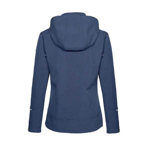 Chaqueta Softshell Ligera para Mujer, Hecha a Medida, Duradera, Cómoda y Adaptada a su Talla Exacta para Actividades al Aire Libre - Product Image 6