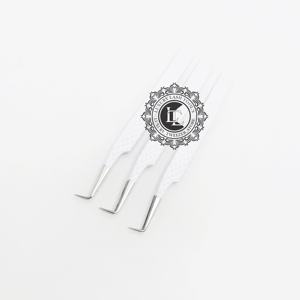 Pinzas profesionales con patrón de diamante para extensión de pestañas, logotipo personalizado, recubrimiento en polvo blanco, pinzas de Punta plateada sostenibles - Product Image 4
