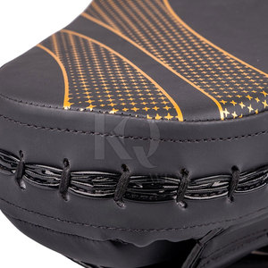 2026 High Quality Leather Lightweight Handheld <b>Focus</b> <b>Pads</b> for Boxing and Kick Training with Comfortable Secure Fit - Product Image 6