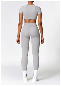 Ensemble 2 pièces de vêtements de sport pour femmes grandes tailles, respirant, éco-responsable, à séchage rapide, anti-humidité, taille élastique - Product Image 2