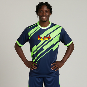 Maillot de football pour homme de haute qualité, sur mesure, 100% polyester, avec design personnalisé par sublimation, manches courtes, respirant et à séchage rapide - Product Image 4