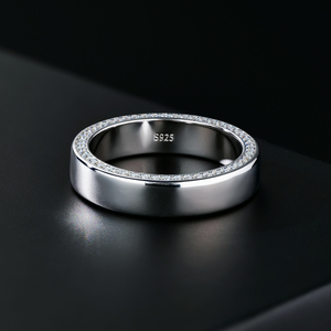 Pulsera Moderna para Mujer Chapada en Oro Blanco y Rodio con Diamantes Redondos Brillantes Engastados para Aniversario - Product Image 3