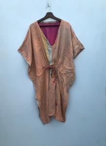 Robe Kaftan en coton Kantha pour femmes, faite à la main, style indien bohème, paréo de plage ample, maxi kaftan - Product Image 2