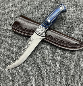 Couteau de chasse Bowie en acier inoxydable, bord dentelé, qualité industrielle, garantie 3 ans, personnalisable OEM, manche en plastique, lame noire - Product Image 1