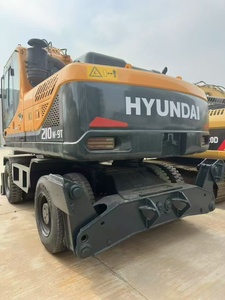 Excavadora sobre Neumáticos HYUNDAI 210 9t, 20 Toneladas, Usada en Muy Buenas Condiciones - Product Image 3