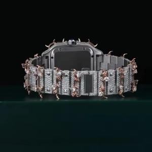 Montre-bracelet de luxe personnalisée en acier inoxydable pour homme, cadran carré à diamants taillés, mouvement à quartz entièrement pavé, résistance à l'eau 10 bars - Product Image 4