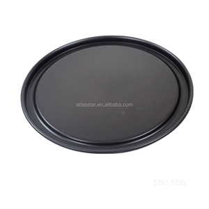 Molde para Pizza Profesional ATLAS STAR de 9 Pulgadas, de Aluminio Anodizado Duro Negro, con Tapa Apilable, Apto para Horno - Product Image 4